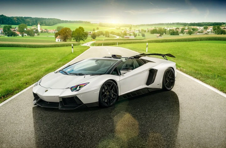Lamborghini Aventador LP 700-4 Roadster by Novitec Torado