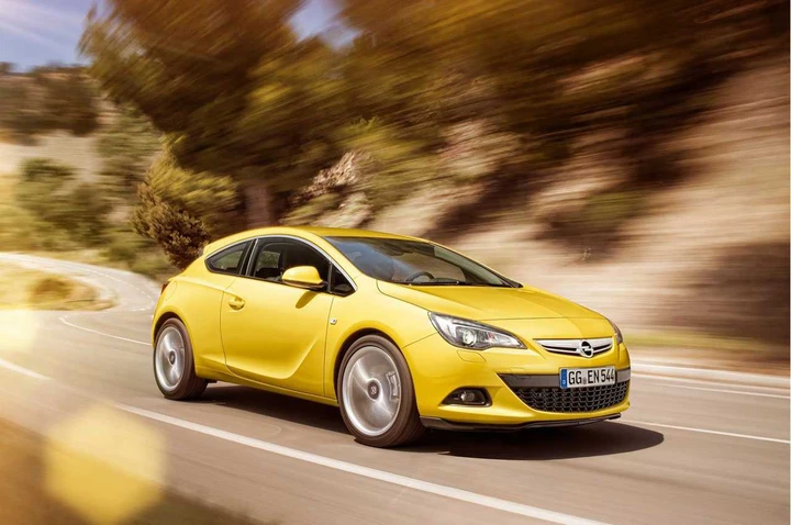 Opel Astra GTC: nuovo assetto e prestazioni al top