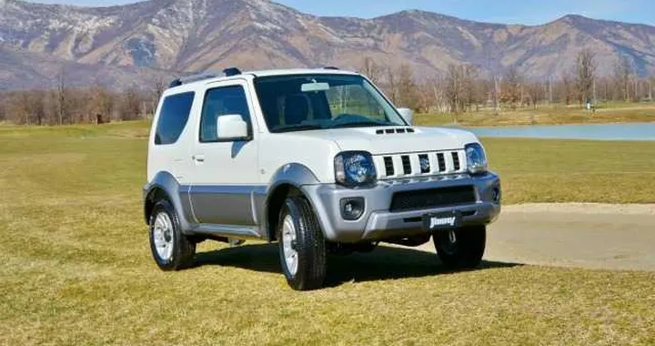 Suzuki Jimny Ambition: prezzo da 17.890 euro