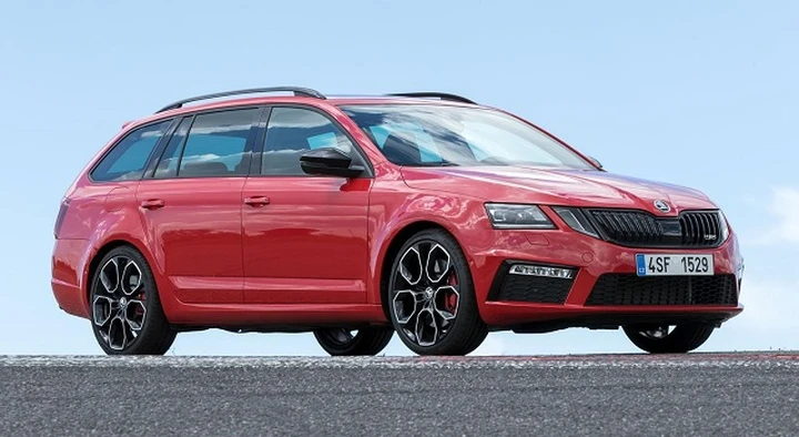 Skoda Octavia RS 245: prezzi da 34.950 euro