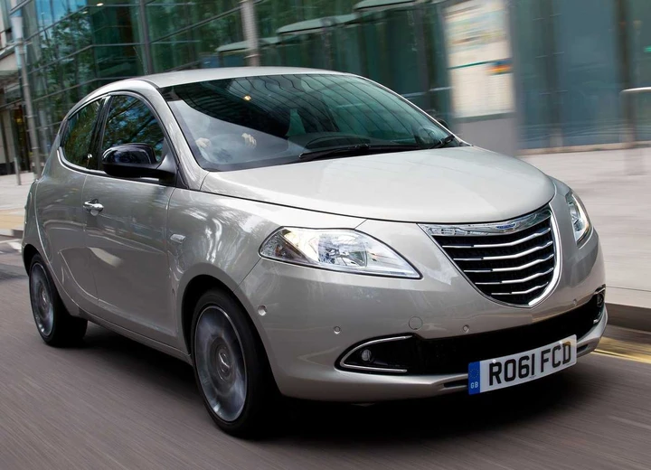 Chrysler Ypsilon, nuove foto