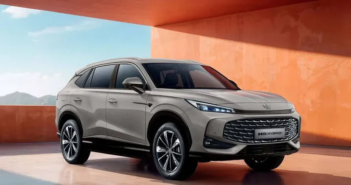 MG HS Hybrid+, col Full Hybrid si abbassano anche i consumi