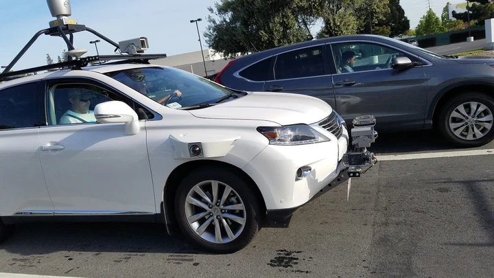 Guida autonoma: incidente per la Apple Car