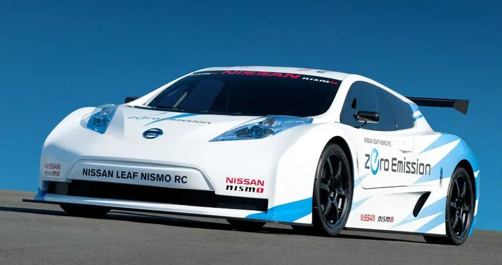 Nissan Leaf Nismo RC al Salone di New York