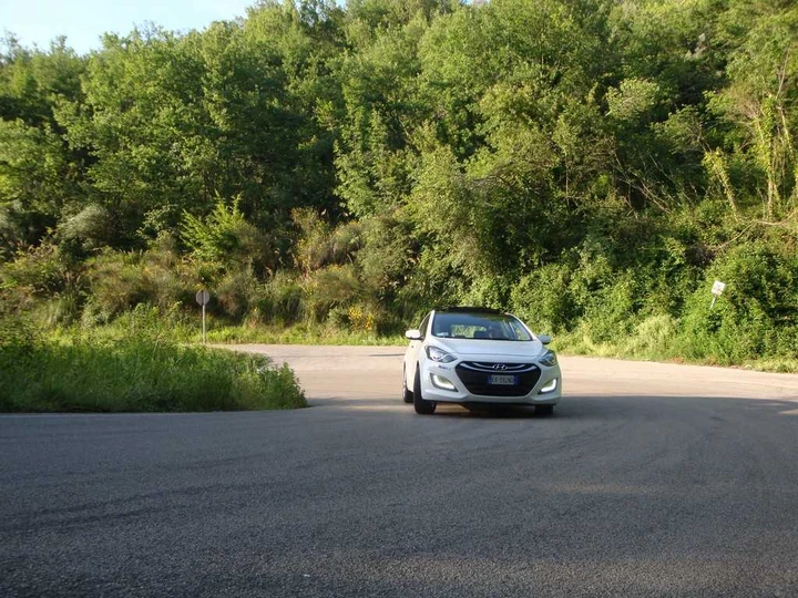 Hyundai i30 1.6 CRDi Style: prova su strada