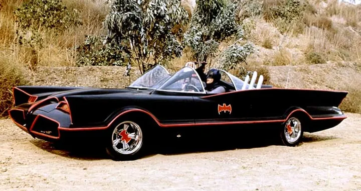 All'asta la Batmobile originale del 1966