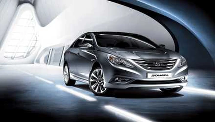 Hyundai: restyling per la Sonata/Sonica