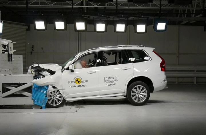Crash test EuroNcap 2015: quasi tutte a cinque stelle