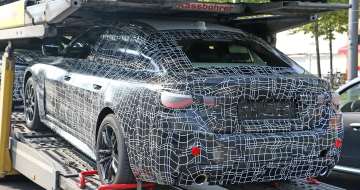 Nuova Bmw Serie 4 Gran Coupé: le immagini spia prima del debutto