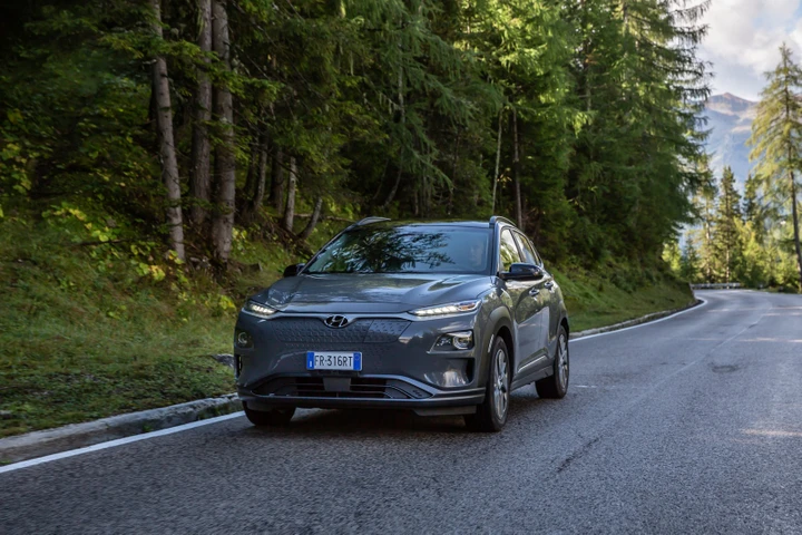 Sconti auto: Hyundai, le offerte su ibride ed elettriche