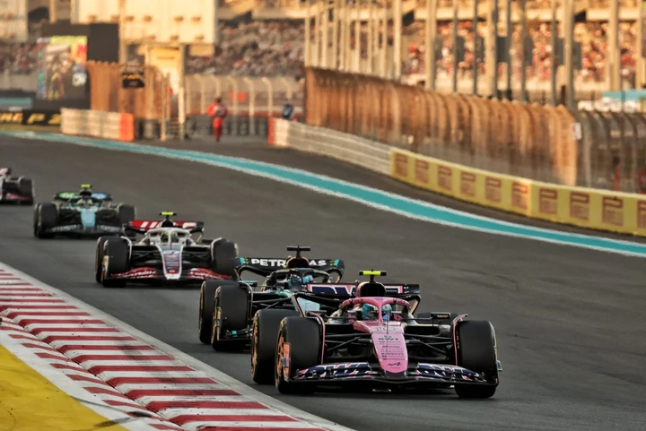 Caos in Formula 1: il nuovo regolamento FIA scatena la rivolta di Ferrari e Red Bull