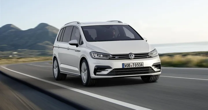 Volkswagen Touran 2015: pronta per Ginevra