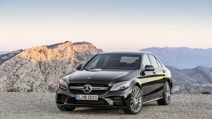 Nuova Mercedes-AMG C 43 4Matic: le immagini ufficiali