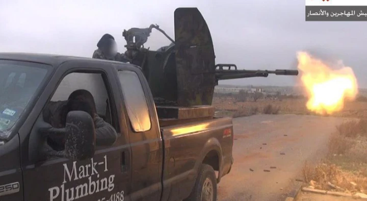Pick Up di un idraulico americano finsice in mano ai terroristi islamici