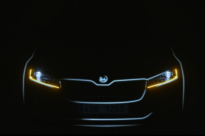 Skoda Superb 2020: teaser ufficiali