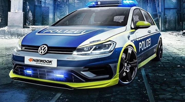 Volkswagen Golf R400 by Oettinger: esemplare unico in livrea Polizei