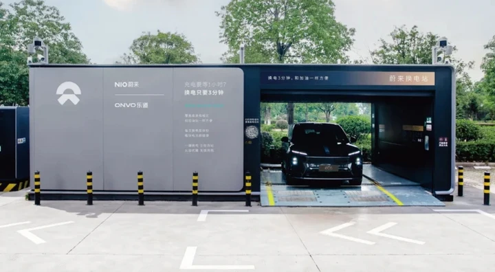 Nio accelera sul battery swap: arriva la quinta generazione delle stazioni