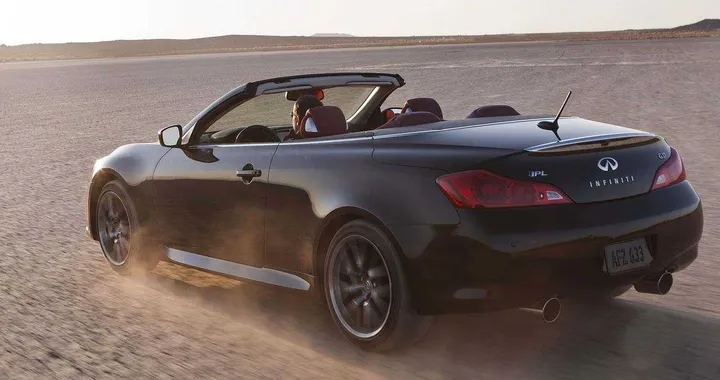 Infiniti IPL G Convertible al Salone di Los Angeles