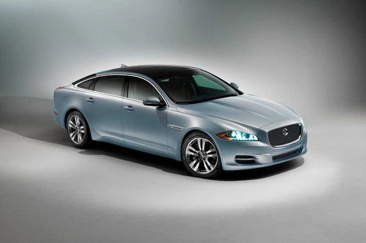 Nuova Jaguar Xj MY 2014: debutta il 2.0 4 cilindri