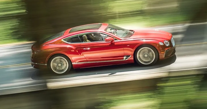 Bentley Continental GT: al debutto nuove finiture e sistemi hi-tech