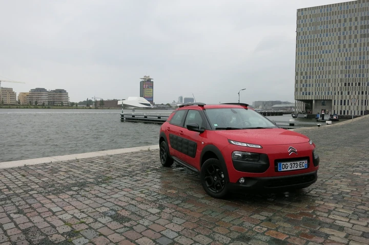 Citroen C4 Cactus, primo contatto