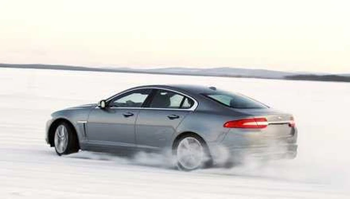 Jaguar: sempre più versioni a trazione integrale