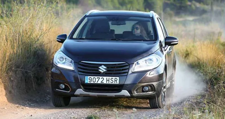 Suzuki S-Cross: porte aperte il 22 e il 23 marzo