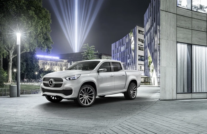 Mercedes Classe X: le immagini ufficiali