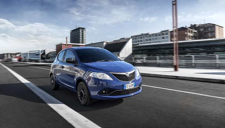 Lancia Ypsilon Unyca, al Motor Show va in scena la filosofia Athleisure