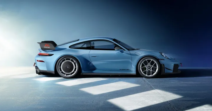 Porsche 911 GT3 con Manthey Kit: la nuova regina dei track day