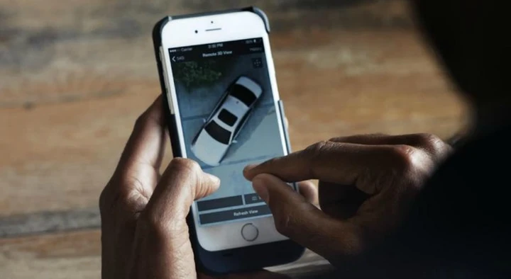 Nuova Bmw Serie 5: a Parigi con Remote 3D View
