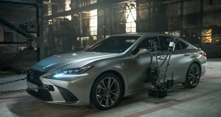 Lexus ES: c’è l’intelligenza artificiale nella scrittura del nuovo spot