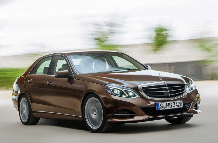 Mercedes Classe E 2013: immagini ufficiali