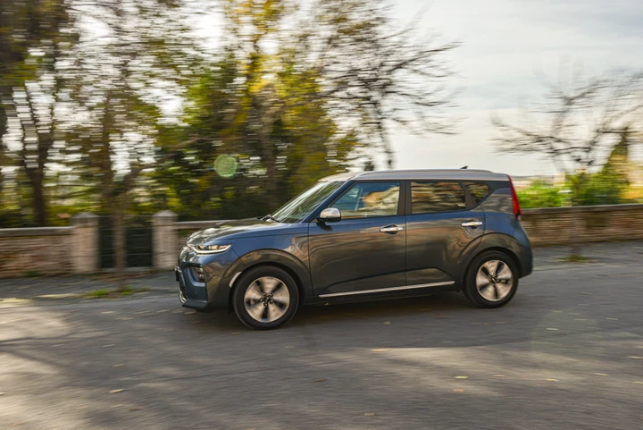 Kia e-Soul tra le bellezze di Roma