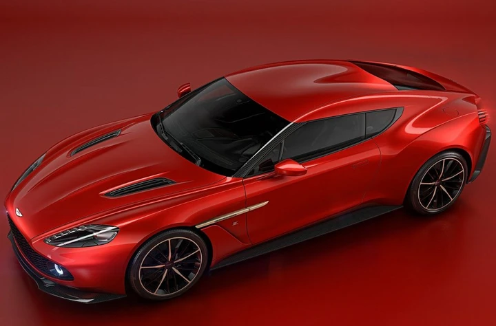 Aston Martin Vanquish Zagato Concept: si svela a Villa d'Este