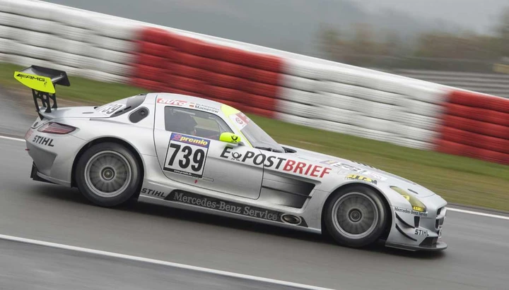 Mercedes SLS AMG GT3: prima vittoria al Nürburgring