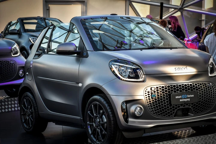 Smart Fortwo EQ 2020: primo contatto