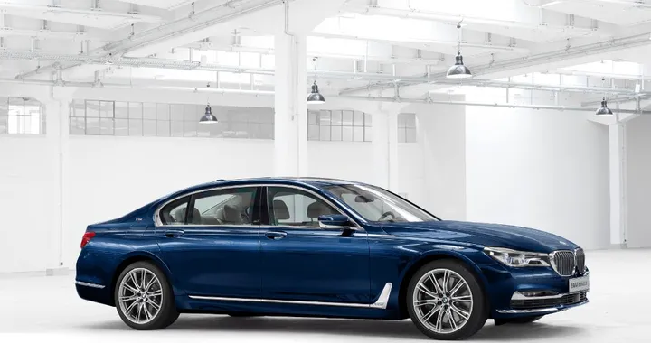 Bmw Serie 7 The Next 100 Years: serie speciale per i 100 anni