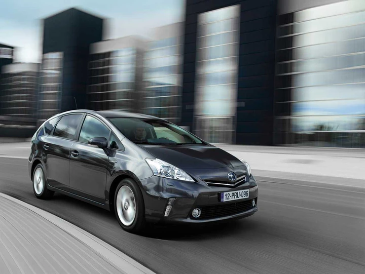 Auto ecologiche, gli italiani le vogliono più efficienti