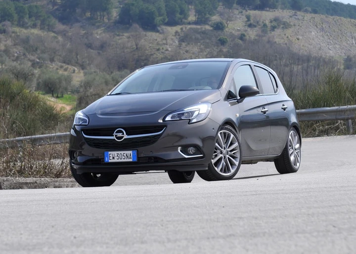 Opel Corsa 1.0 T SGE 115 CV: la prova su strada