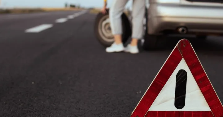 Cosa fare se l'auto si ferma in autostrada: guida pratica