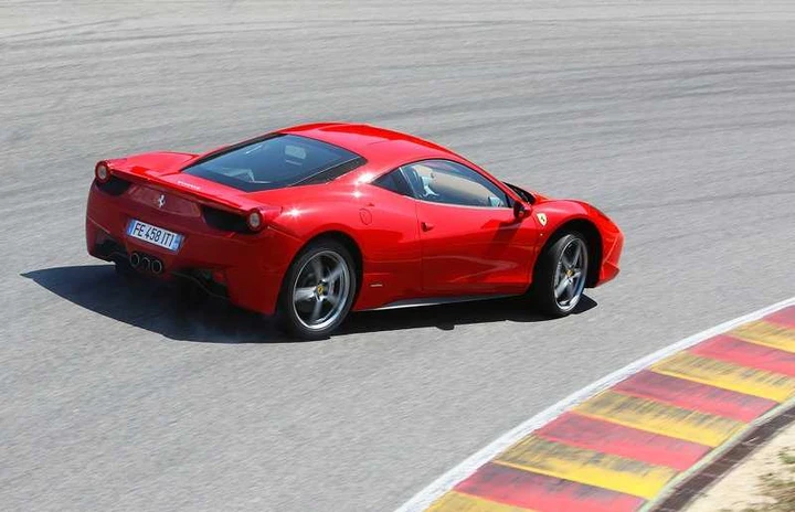 Ferrari 458 Scuderia: si chiamerà Montecarlo?