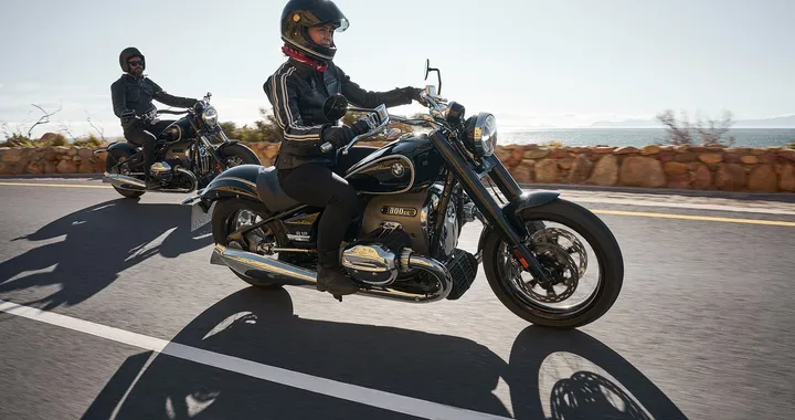Nuova Bmw R 18: ecco la cruiser della Casa di Monaco