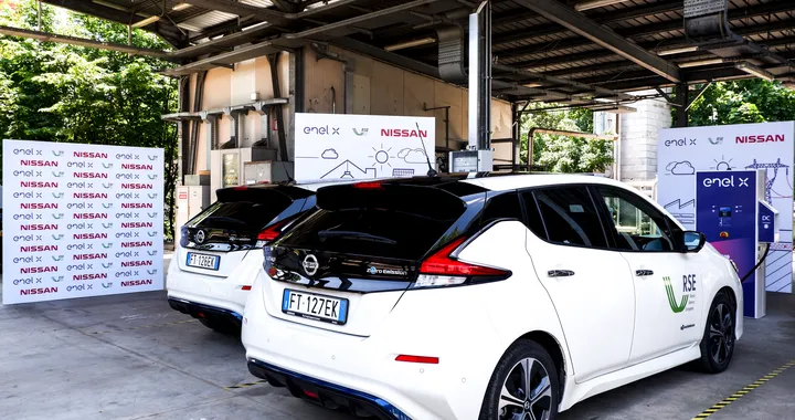 Nissan, Enel X e RSE introducono Vehicle to Grid in Italia