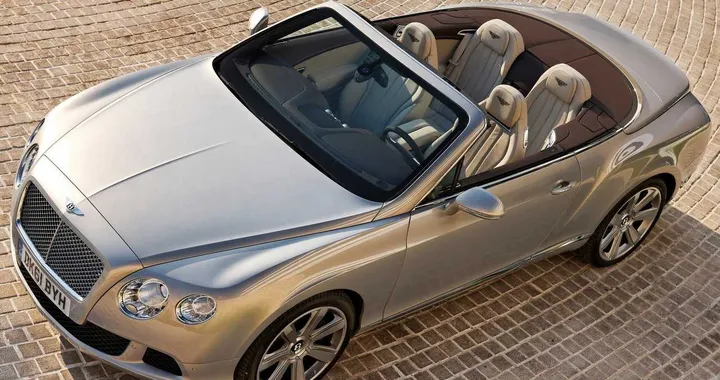 Bentley Continental GTC 2012