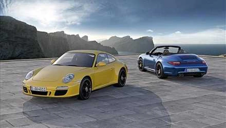 Porsche 911 Carrera 4 GTS