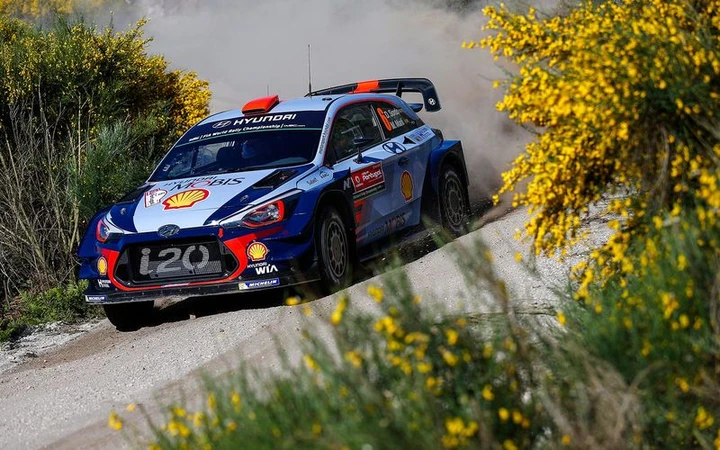 Hyundai i20 Coupe WRC, pronta per il rally di Portogallo