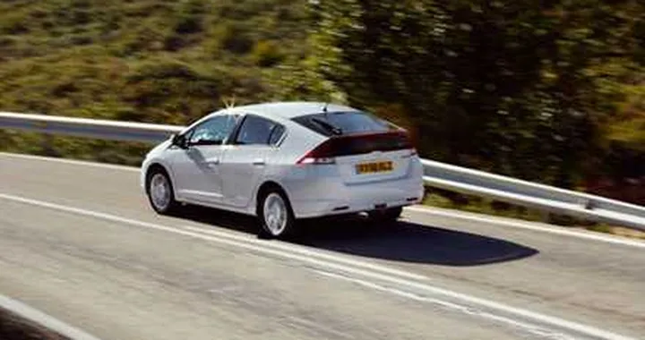 Honda Insight: in Giappone è la più venduta. E' la prima volta per una ibrida