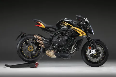 Mv agusta rr 800 dragster top
