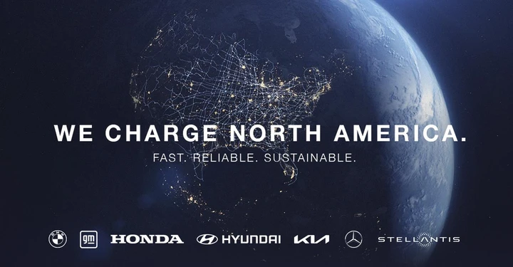 Sette case automobilistiche collaborano per creare una rete di ricarica ad alta potenza in Nord America
